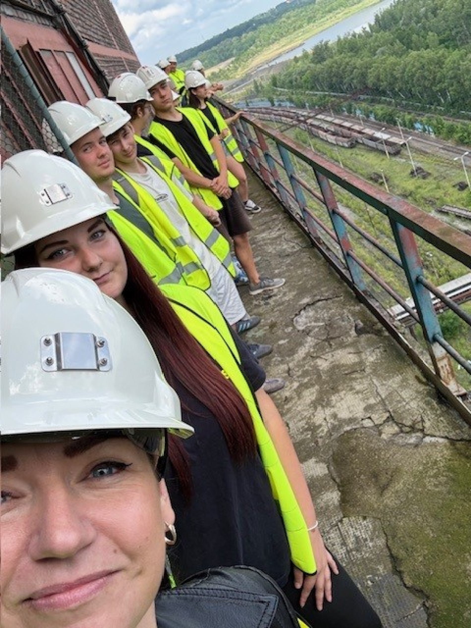 Studenti na exkurzi „Cesta horníka"